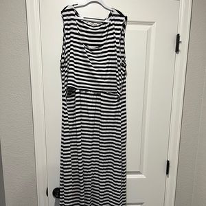 Angel Maternity Plus Size Striped Pregnancy / Post-Partum Nursing Dress
